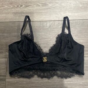 NWOT! Victoria Secret‎ So Obsessed Demi Bonnet